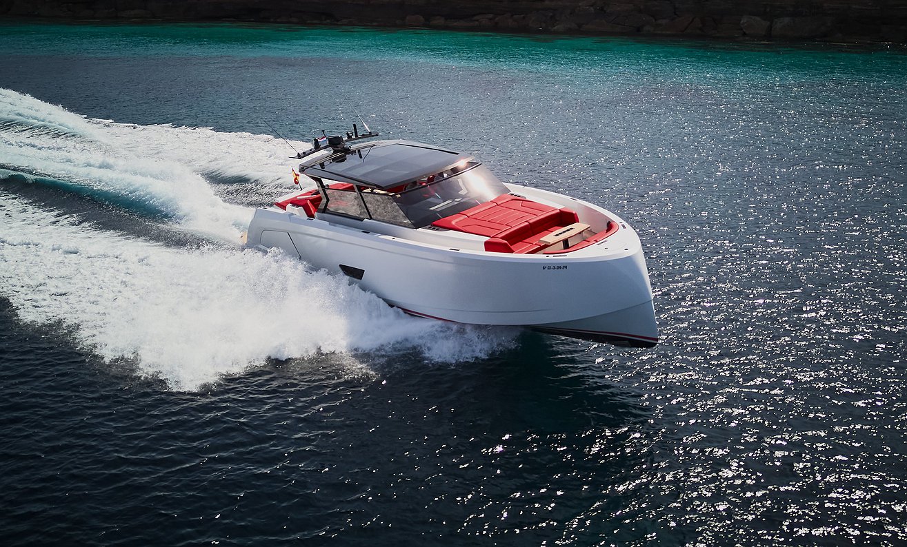 Rent Boat VANQUISH 58 RD