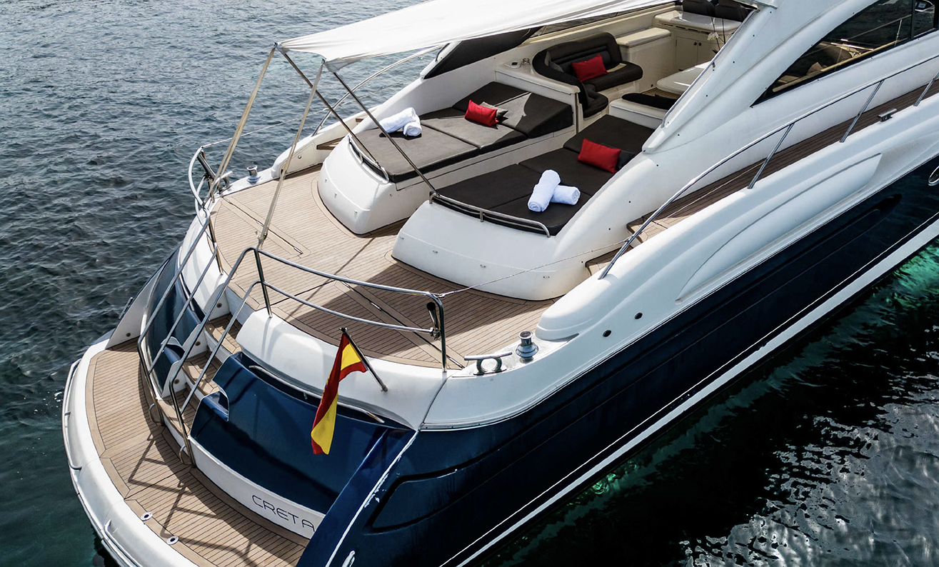 Louer bateau PRINCESS V65 CR